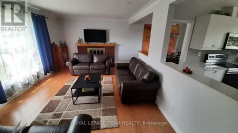 1015 Pinecrest Road Ottawa ON K2B 6B6