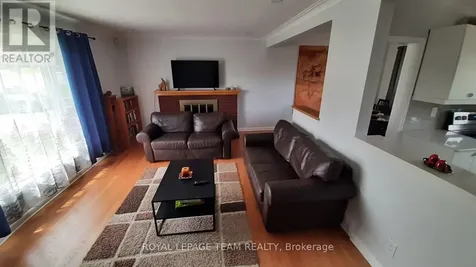 1015 Pinecrest Road Ottawa ON K2B 6B6