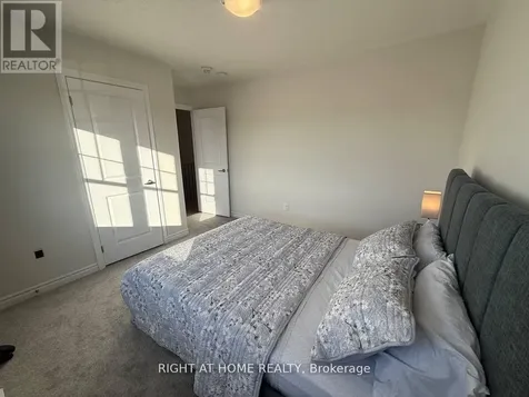 28 Federica Crescent Wasaga Beach ON L9Z 0N6