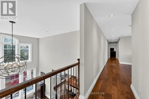 162 Delphi Lane North Blue Mountains ON N0H 1J0