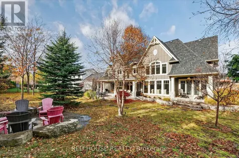 162 Delphi Lane North Blue Mountains ON N0H 1J0