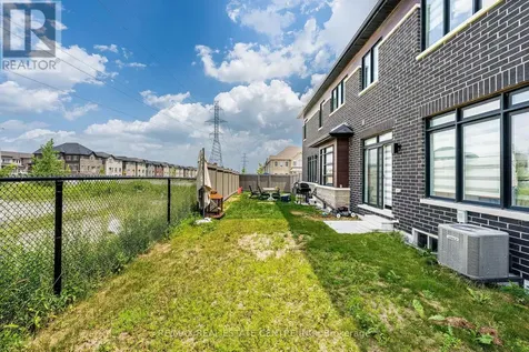 1062 Skyridge Boulevard Pickering ON L1X 0G5