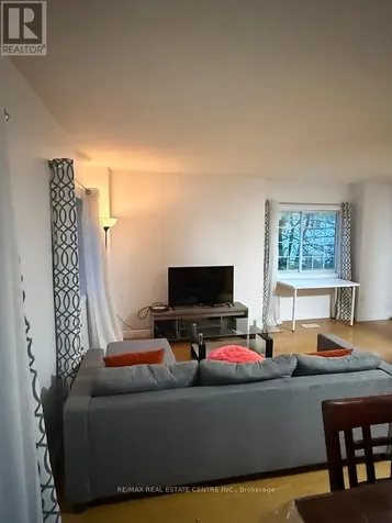 185 Highland Crescent Kitchener ON N2M 5P8