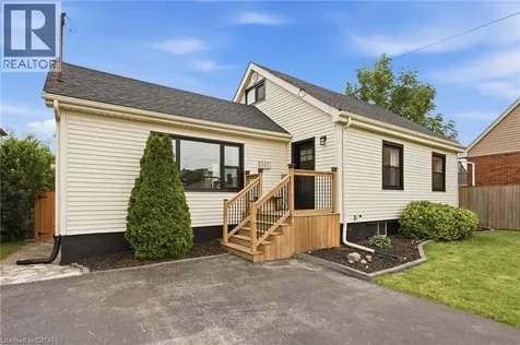 481 Upper Gage Avenue Hamilton ON L8V 4J2