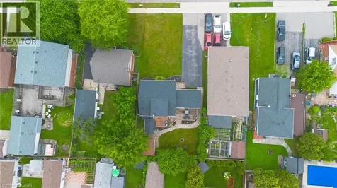 481 Upper Gage Avenue Hamilton ON L8V 4J2