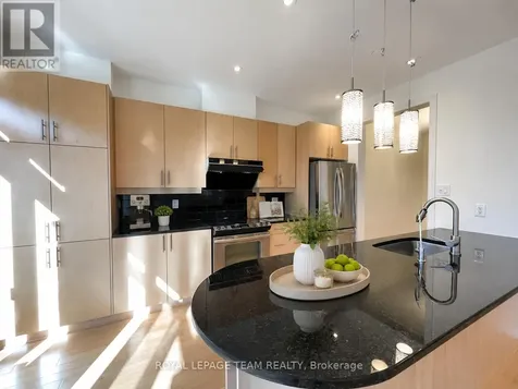 1189 Tischart Crescent Ottawa ON K2T 0G7