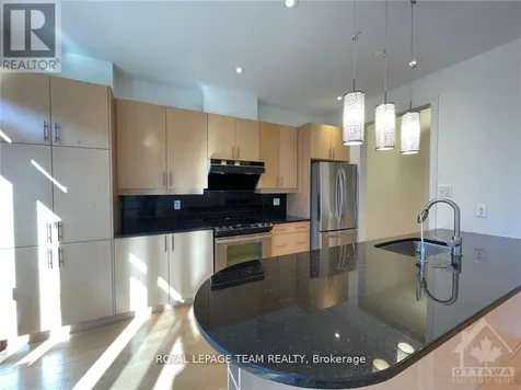 1189 Tischart Crescent Ottawa ON K2T 0G7