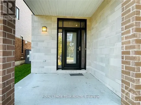 1189 Tischart Crescent Ottawa ON K2T 0G7