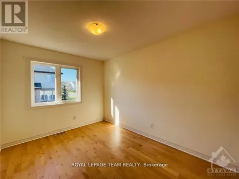 1189 Tischart Crescent Ottawa ON K2T 0G7