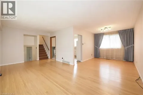 76 Cloverdale Crescent Kitchener ON N2M 4X2
