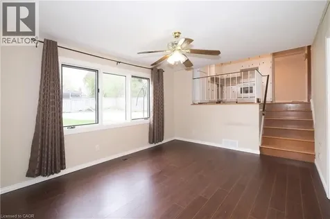 76 Cloverdale Crescent Kitchener ON N2M 4X2