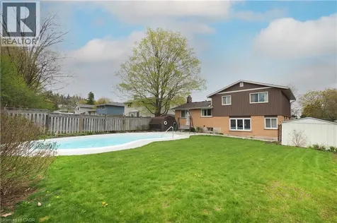 76 Cloverdale Crescent Kitchener ON N2M 4X2