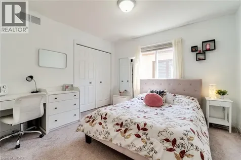 928 Dunblane Court Kitchener ON N2R 1W9