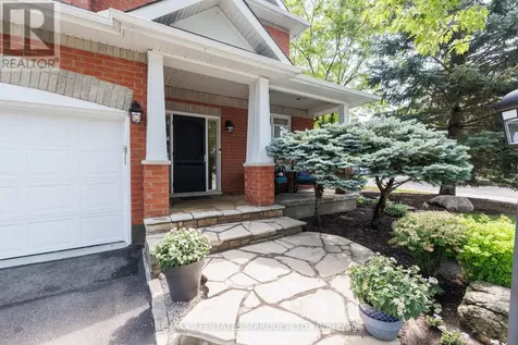 11 Redbridge Crescent Ottawa ON K2J 4Y7