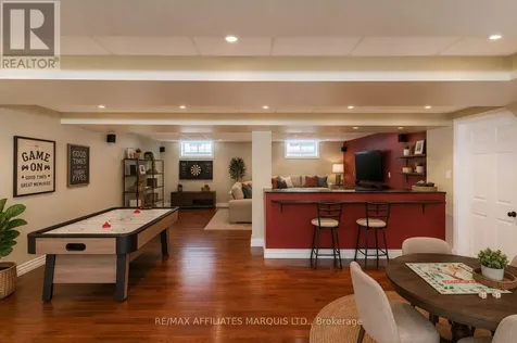 11 Redbridge Crescent Ottawa ON K2J 4Y7