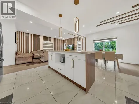 2637 Bobolink Lane London ON N6M 0J9