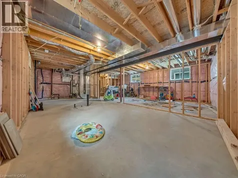 2637 Bobolink Lane London ON N6M 0J9