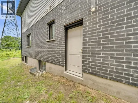 2637 Bobolink Lane London ON N6M 0J9