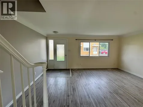 820 Wellington Street Sarnia ON N7T 1J5