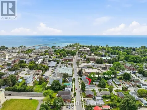 299 Spring Street Cobourg ON K9A 3K3