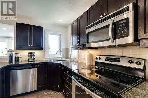 928 Dunblane Court Kitchener ON N2R 1W9