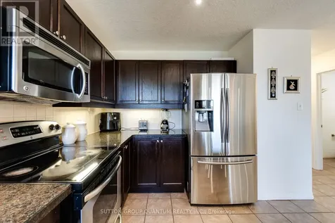928 Dunblane Court Kitchener ON N2R 1W9