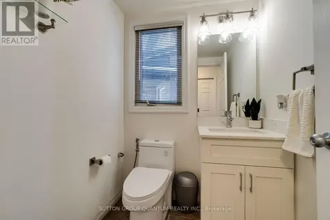928 Dunblane Court Kitchener ON N2R 1W9