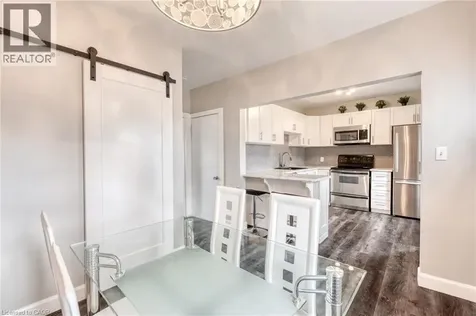 118 Cameron Avenue North Hamilton ON L8H 4Z2