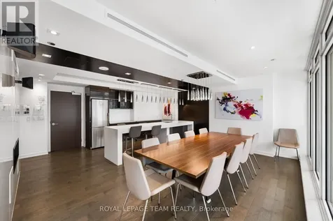 199 Slater Street Ottawa ON K1P 0C8