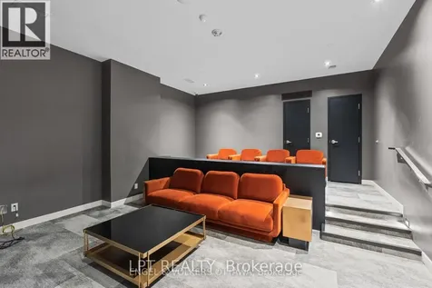 180 George Street Ottawa ON K1N 0G8