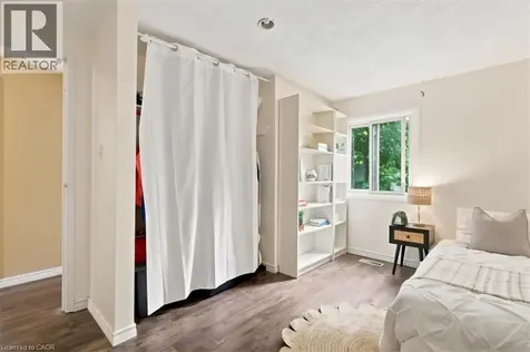 6 Tamarack Court Cambridge ON N3C 3A8