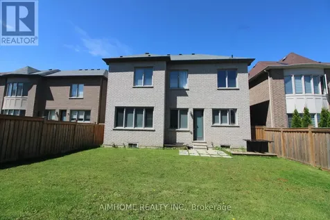 39 Scrivener Drive Aurora ON L4G 0Y8