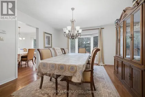 1356 Mapleridge Crescent Oakville (ga Glen Abbey) ON L6M 2G6