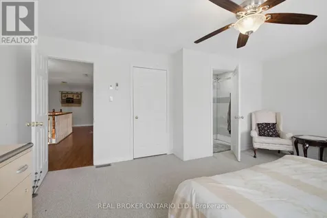 1356 Mapleridge Crescent Oakville (ga Glen Abbey) ON L6M 2G6