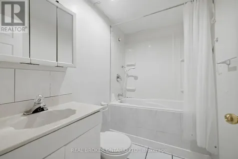 1356 Mapleridge Crescent Oakville (ga Glen Abbey) ON L6M 2G6