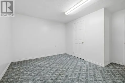 1356 Mapleridge Crescent Oakville (ga Glen Abbey) ON L6M 2G6