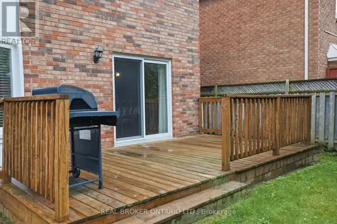 1356 Mapleridge Crescent Oakville (ga Glen Abbey) ON L6M 2G6