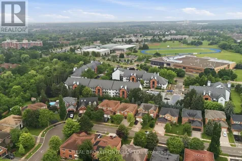 1356 Mapleridge Crescent Oakville (ga Glen Abbey) ON L6M 2G6