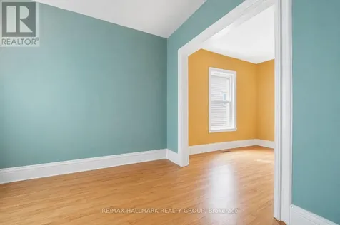 453 Catherine Street North Ottawa ON K1R 5T7
