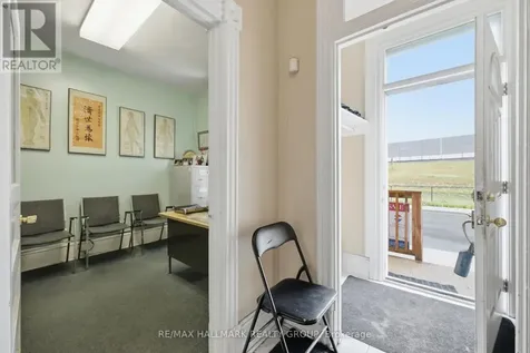 453 Catherine Street North Ottawa ON K1R 5T7