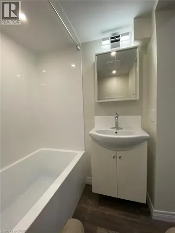 246 Forest Avenue Hamilton ON L8N 1Y1