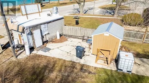 1522 St Clair Parkway St. Clair ON N0N 1H0