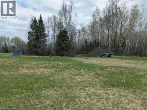17 Bertha Road Corbeil ON P0H 1K0