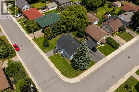 582 Ash Street Sudbury ON P3C 2A6