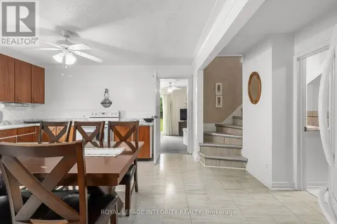1081 Kenaston Street Ottawa ON K1B 3P8