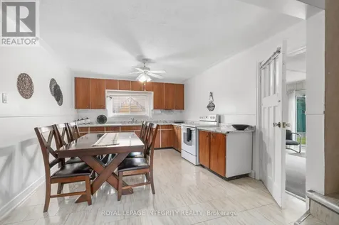 1081 Kenaston Street Ottawa ON K1B 3P8