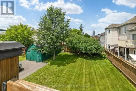1081 Kenaston Street Ottawa ON K1B 3P8