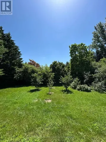 5 Polk Cres Crescent Rideau Lakes ON K0G 1V0