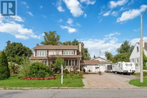 431 Blake Boulevard Ottawa ON K1K 1A9
