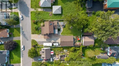 431 Blake Boulevard Ottawa ON K1K 1A9